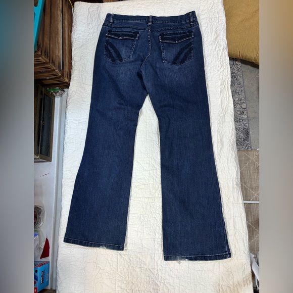 White House Black Market Noir Boot Leg Jeans size 12R - Picture 2 of 6